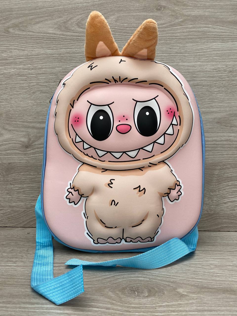 Morral Mochila con Relieve Labubu